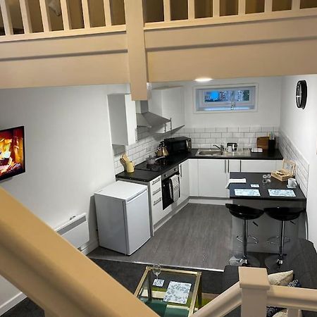 Lodge Plymouth Bagian luar foto